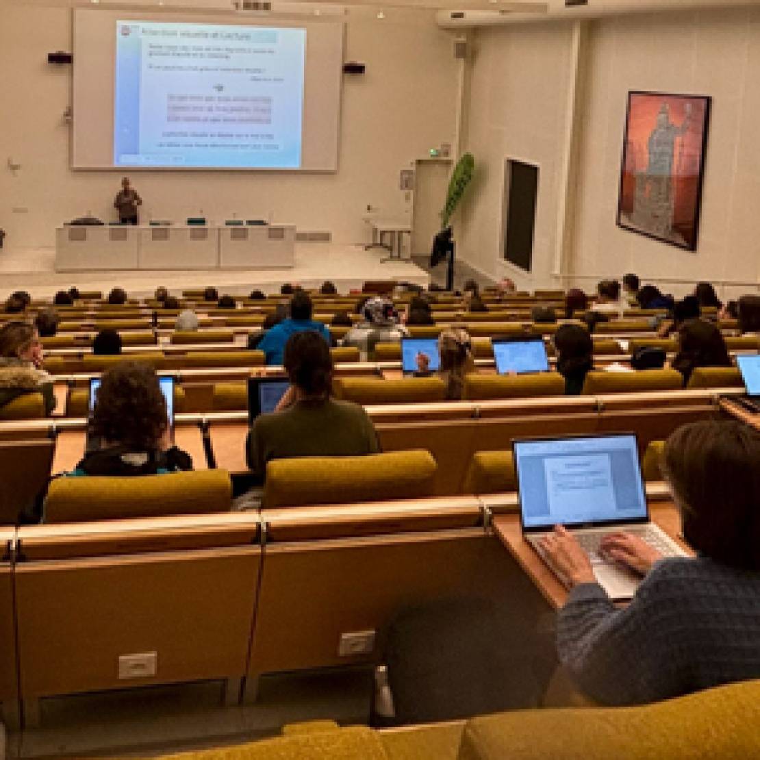 Beau succès pour le cycle de conférences-ateliers Questions d’éducation